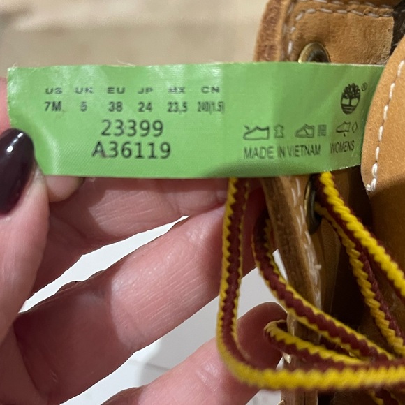 LIKE NEW Timberland Nellie Waterproof Chukka ankle boots Size 7 - Picture 6 of 6